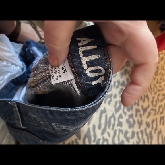 Alloy Jean shorts - Picture 2 of 3